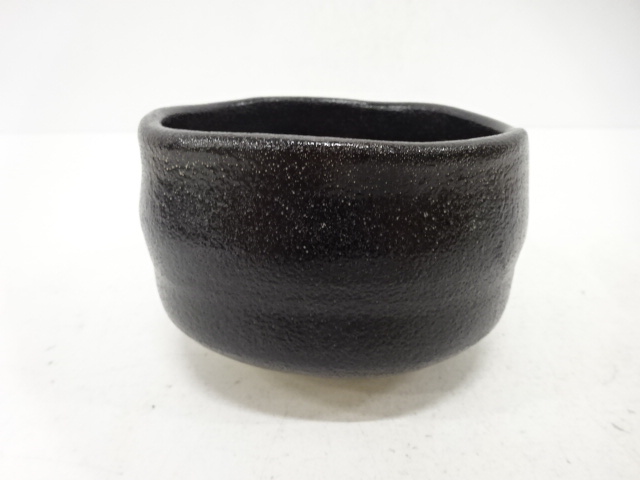 JAPANESE TEA CEREMONY / BLACK TEA BOWL CHAWAN / ARTISAN WORK